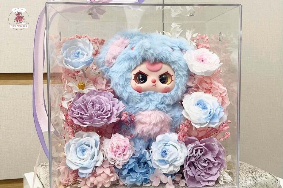 Cách phối hợp box hoa baby three với quà tặng khác